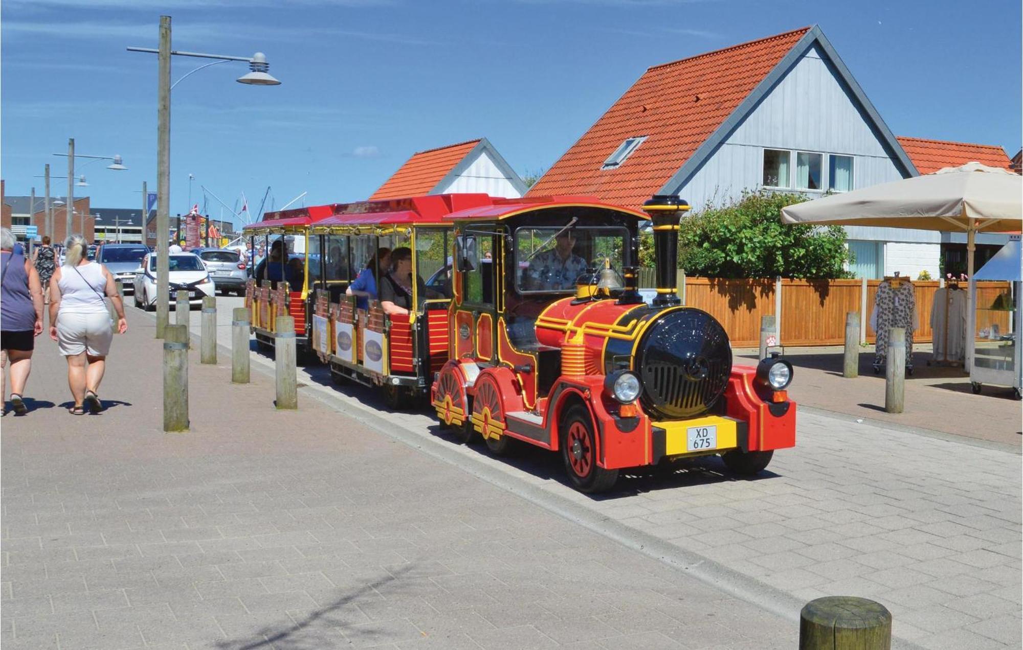 3 Bedroom Stunning Home In Ringkøbing Kültér fotó