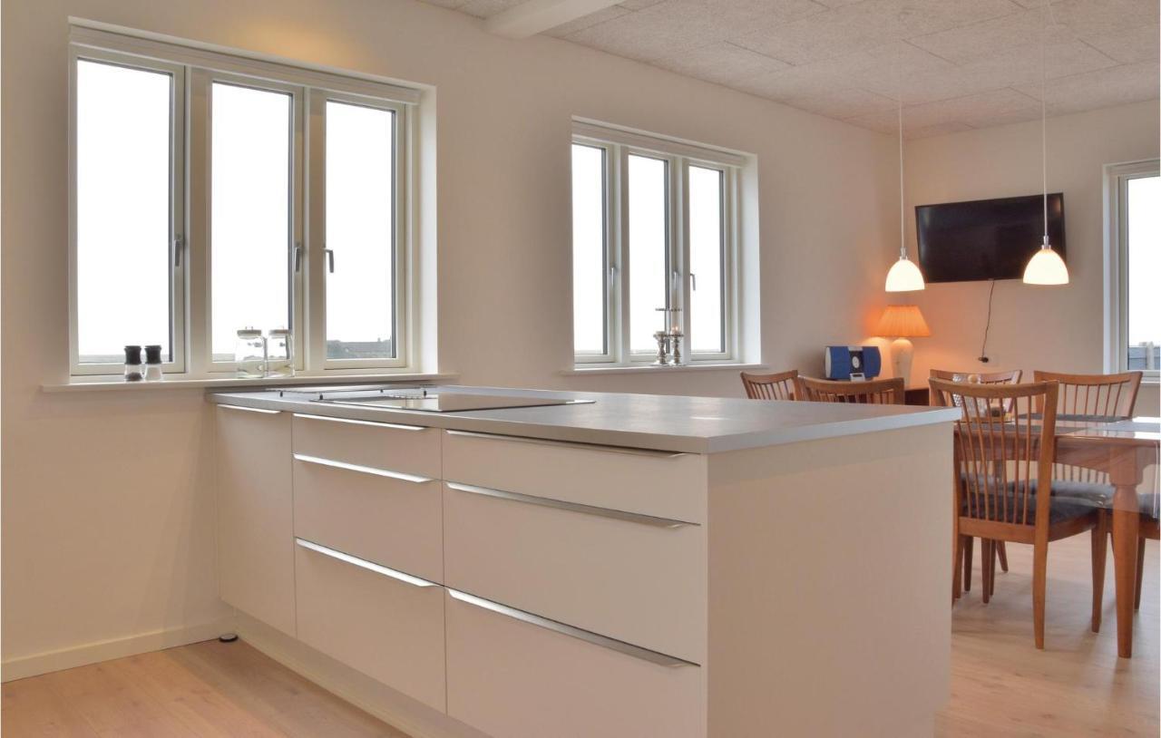 3 Bedroom Stunning Home In Ringkøbing Kültér fotó